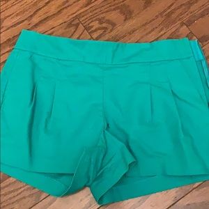 J crew shorts with size zipper